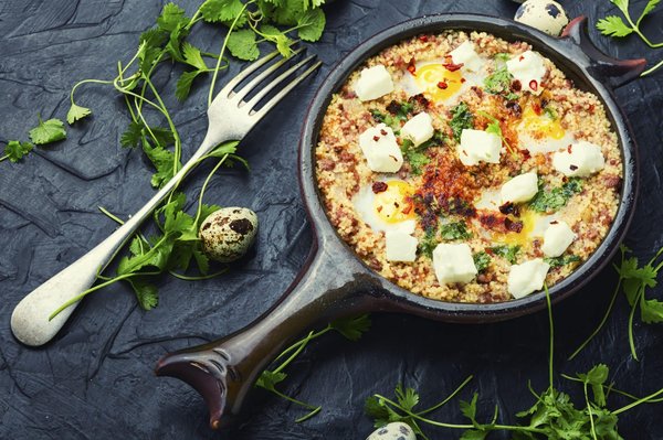 Les ustensiles pour une cuisine grecque traditionnelle