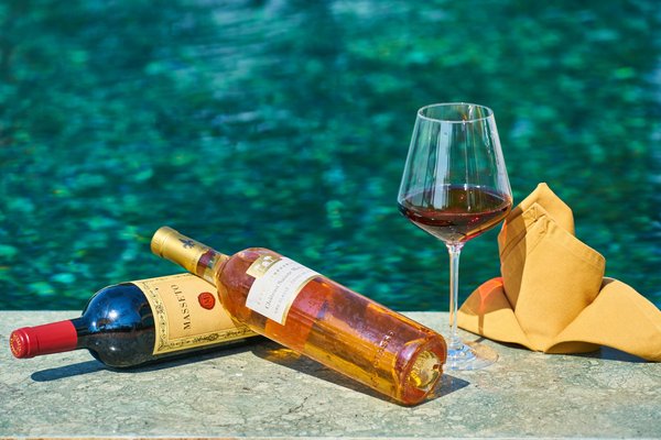 Vin rosé de château IGP : guide complet pour amateurs, professionnels et curieux